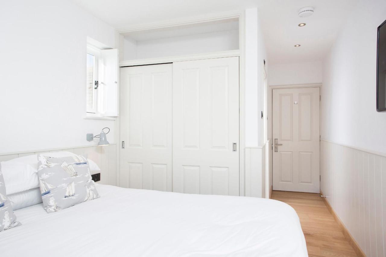 Boat House Hotel Whitstable Ngoại thất bức ảnh